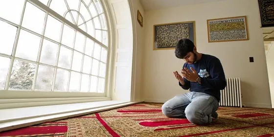 فضل صلاة التراويح وأيهما أفضل الصلاة في المنزل أم المسجد؟ فضل صلاة التراويح وأيهما أفضل الصلاة في المنزل أم المسجد؟